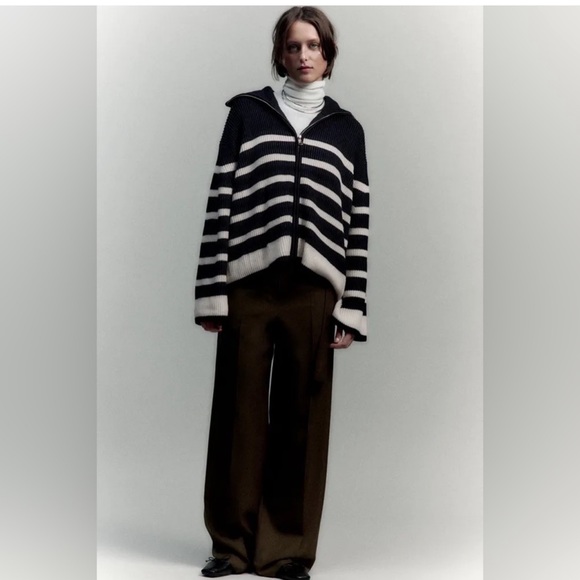 NWT ZARA Zip Up Cardigan Blue/White Striped Size Small - Picture 3 of 3